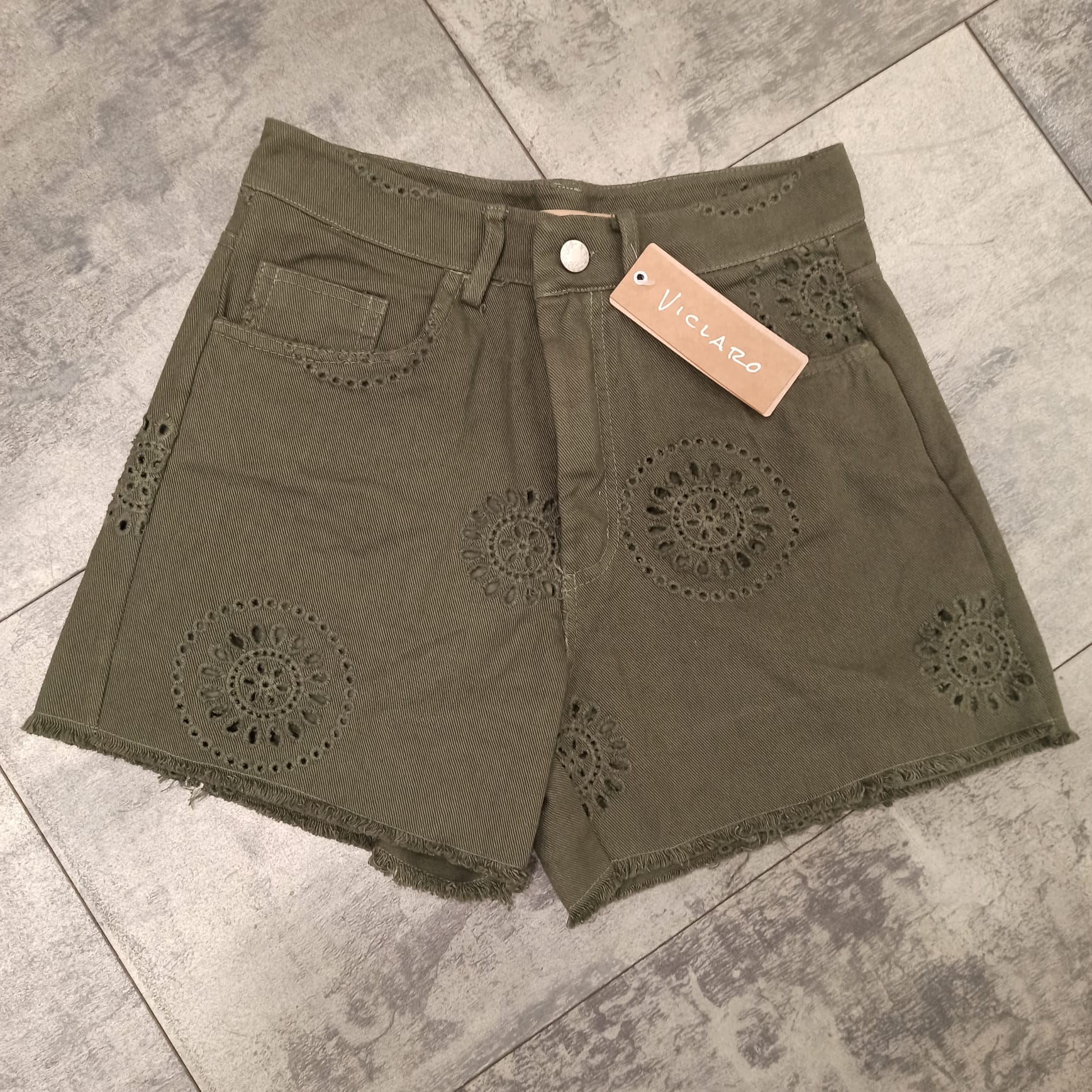 Shorts pizzo Sangallo